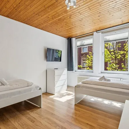 Budget 3 Bedrooms 5 Beds Perfect For Workers * Gelsenkirchen